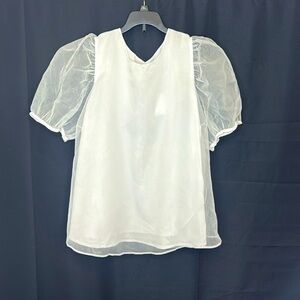 New Women’s Puff Top